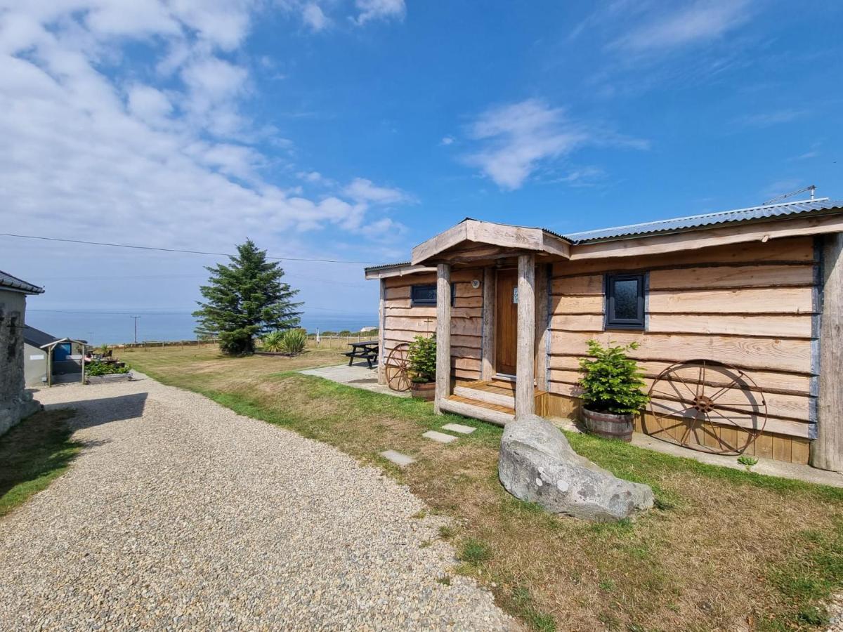 Byre Cottages & Log Cabin Cardigan Exterior foto