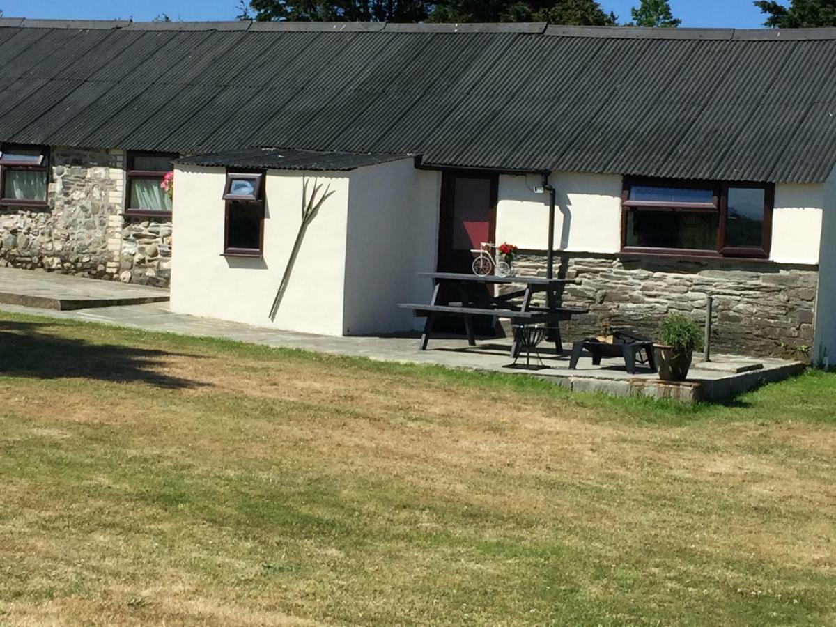 Byre Cottages & Log Cabin Cardigan Exterior foto